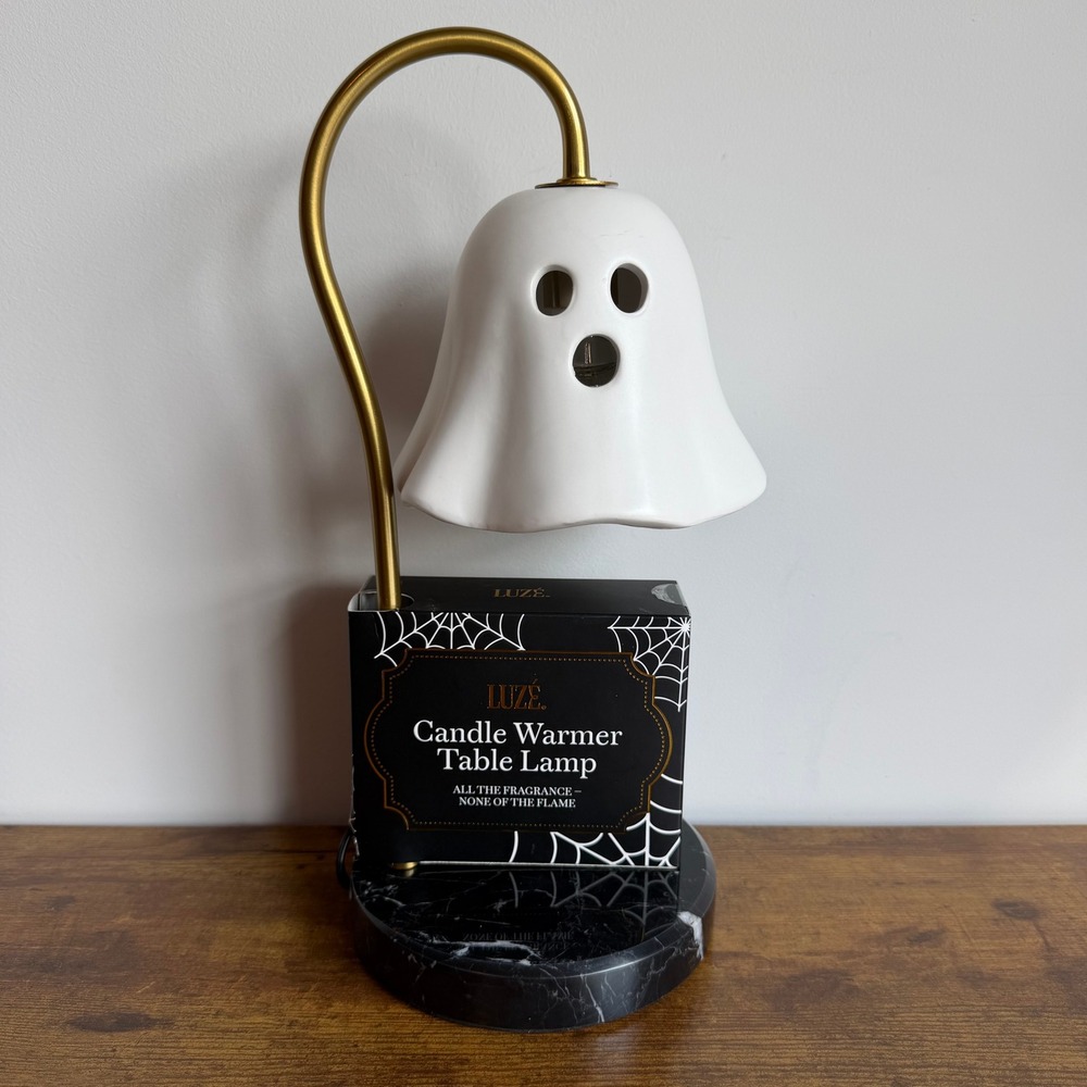 New Viral Ghost Candle Warmer Table Lamp White Black Halloween Spooky Cute